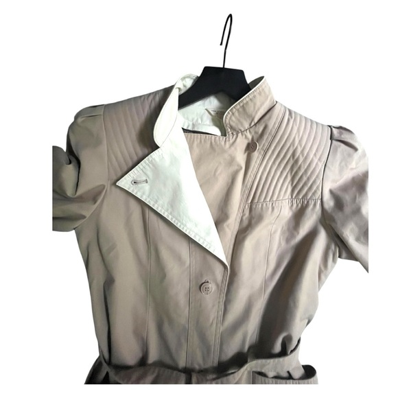 Windsor Bay Vintage 1980’s belted tan rain coat with zip out lining - Picture 12 of 16